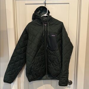 Patagonia Men's Quilted Green Jacket